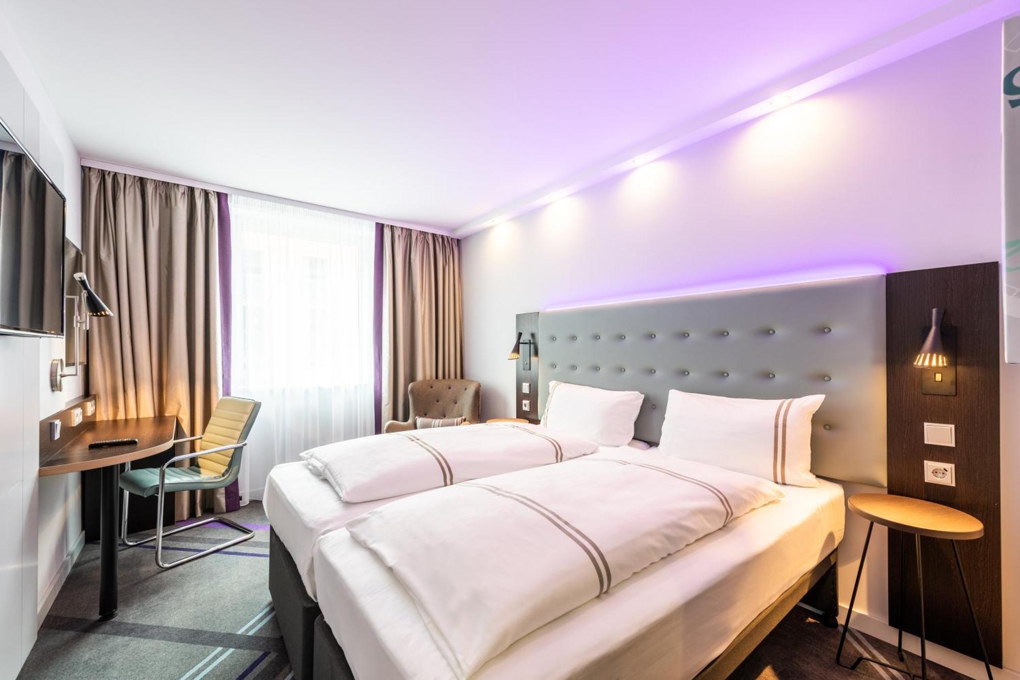 Premier Inn Hamburg City Millerntor Exterior photo