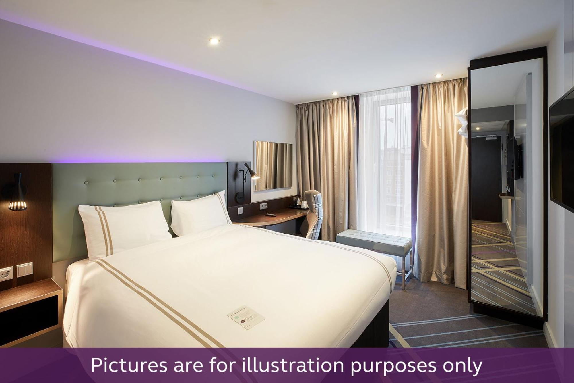 Premier Inn Hamburg City Millerntor Exterior photo