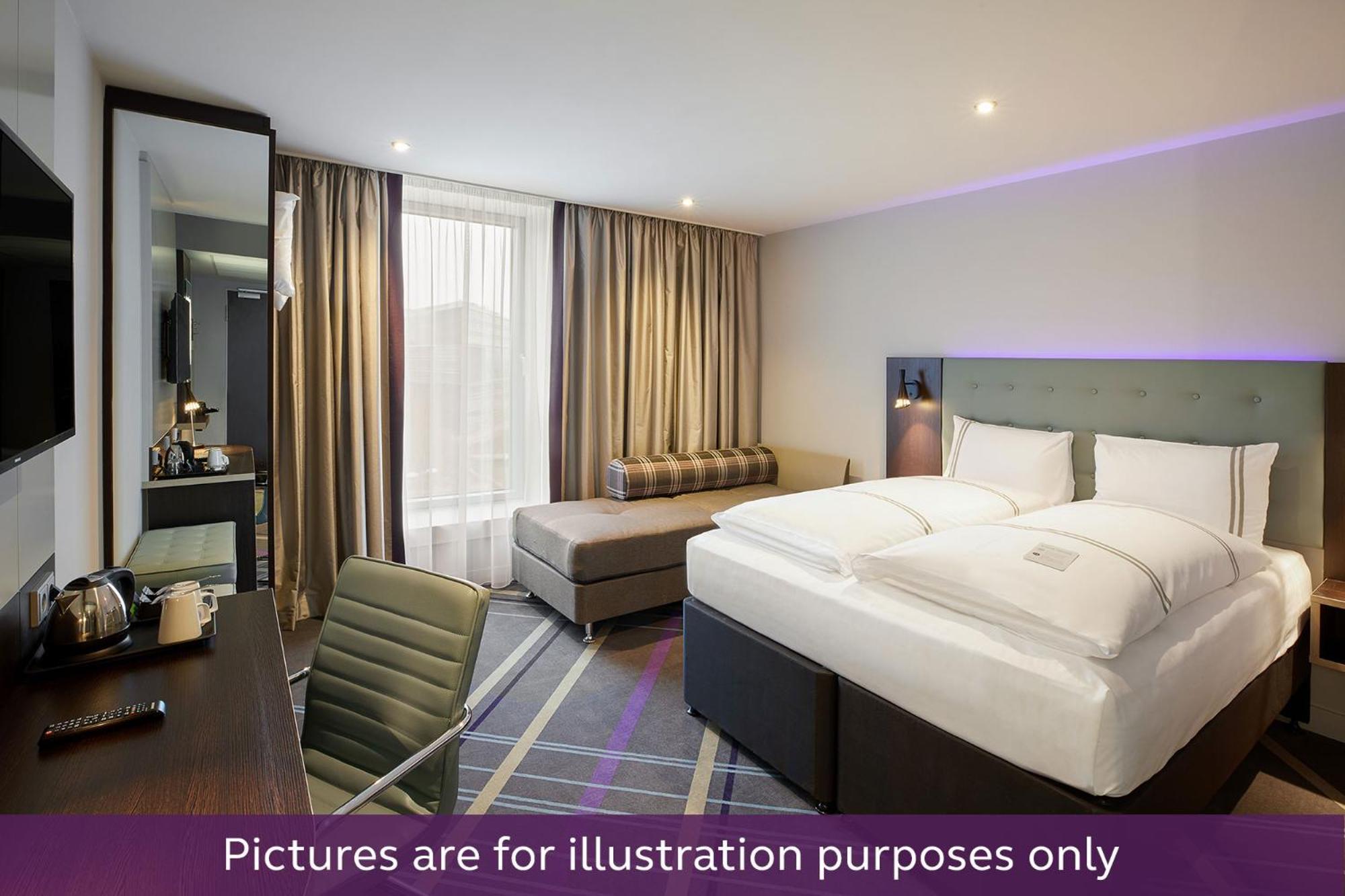 Premier Inn Hamburg City Millerntor Exterior photo