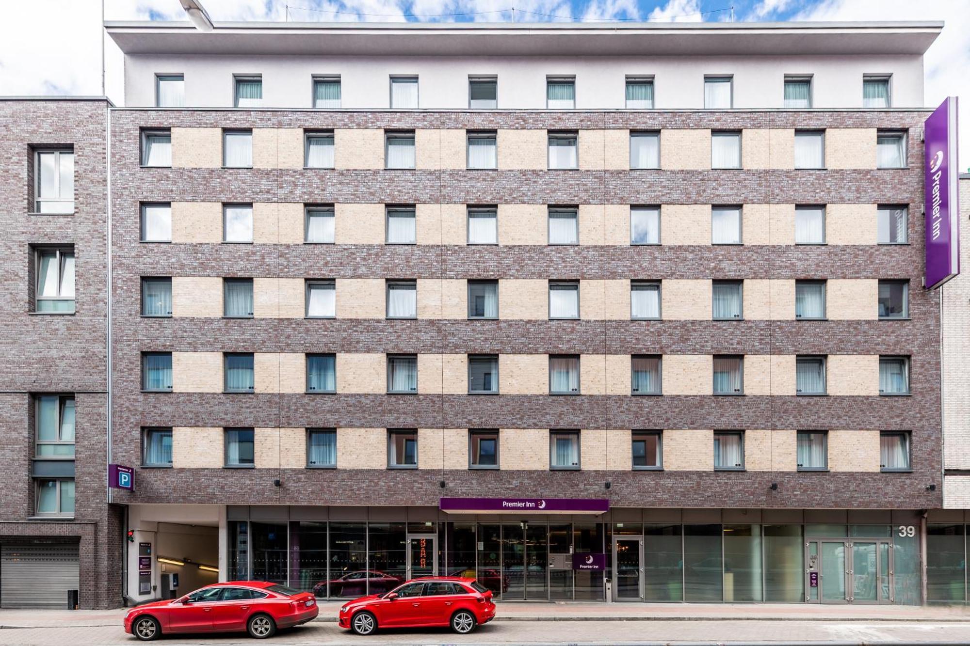 Premier Inn Hamburg City Millerntor Exterior photo